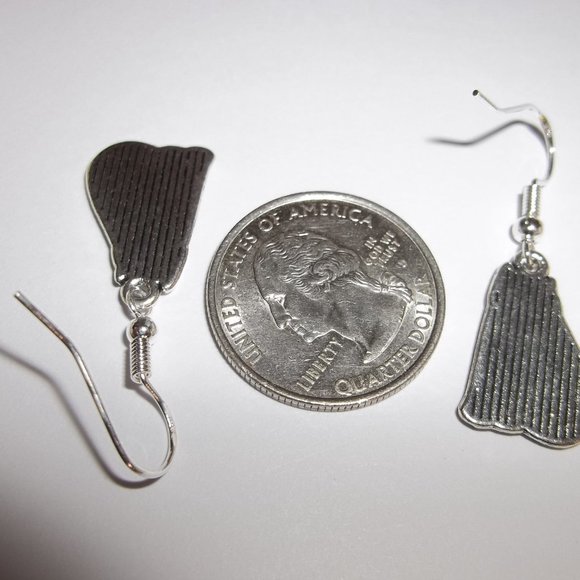 Earrings, Cat Earring, Kitten Earrings, Cat Gift, Cat Jewelry, Earring NWT C794 - Picture 3 of 8